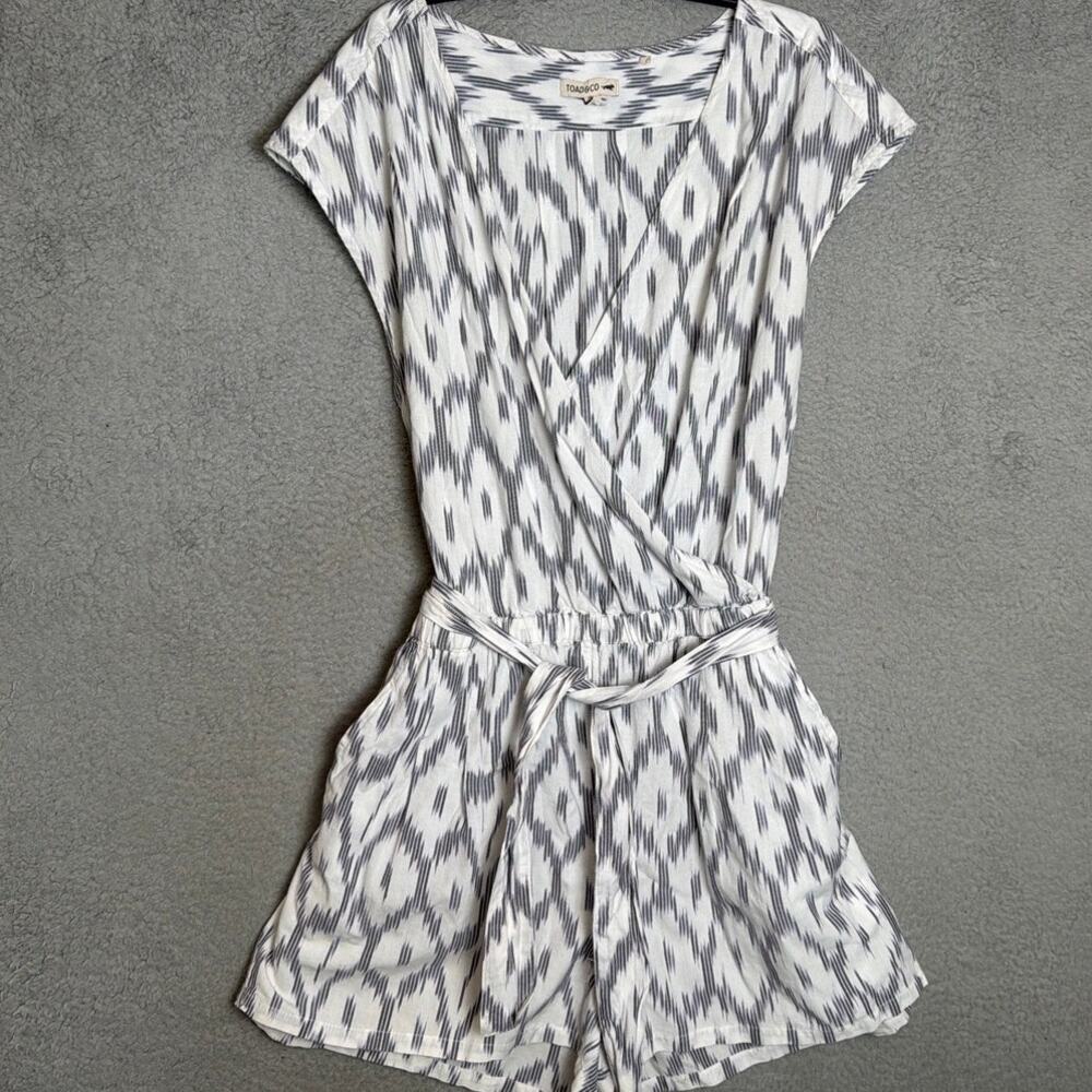 Toad&Co Shakti Romper L Organic Cotton Ikat Wrap Belted Hiking Travel Gorpcore